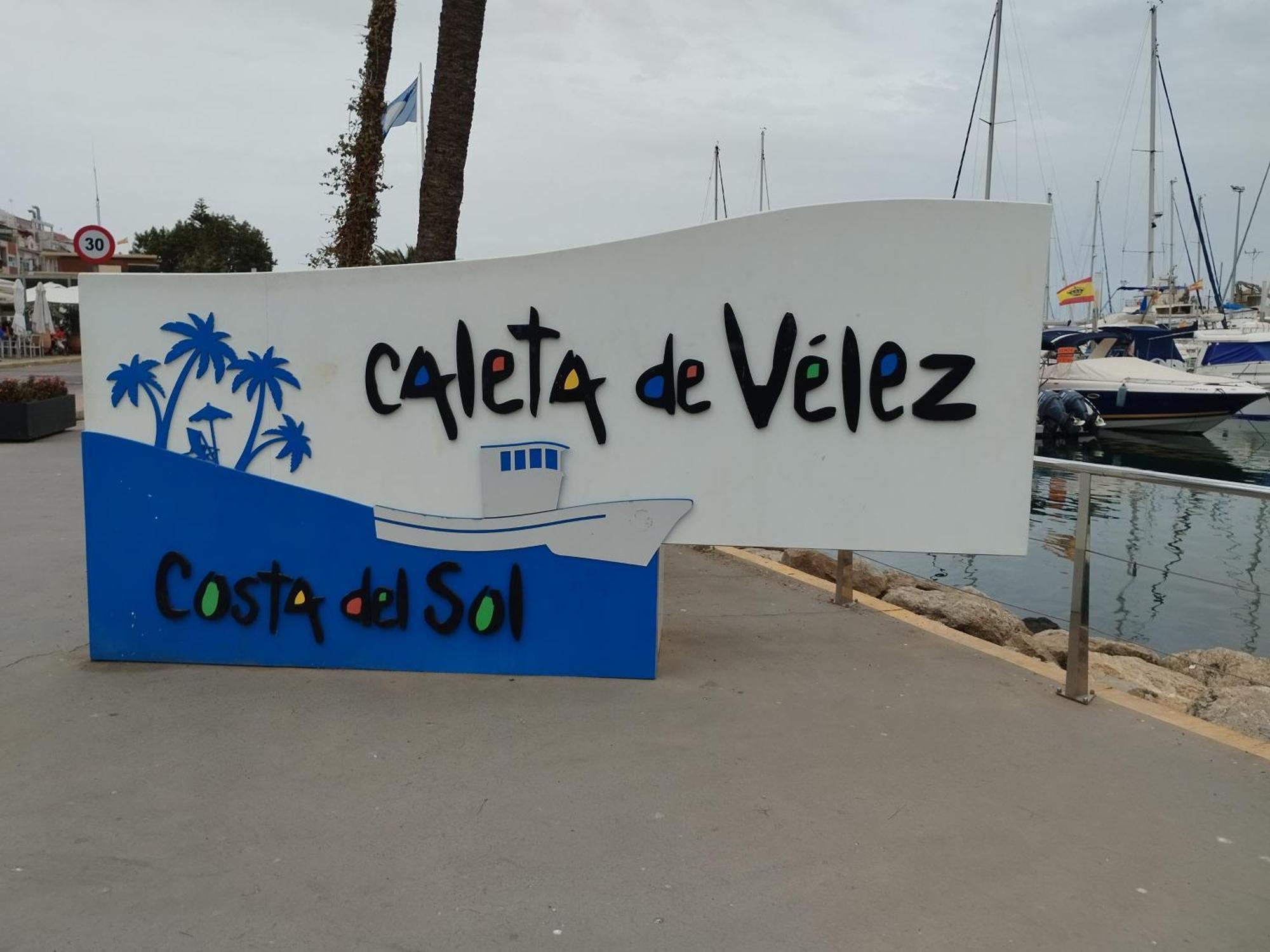 Brisas Del Mar Villa Caleta De Velez Bagian luar foto